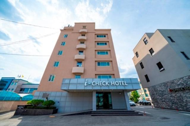 I-Check Hyunjin Hotel Donghae Eksteriør billede