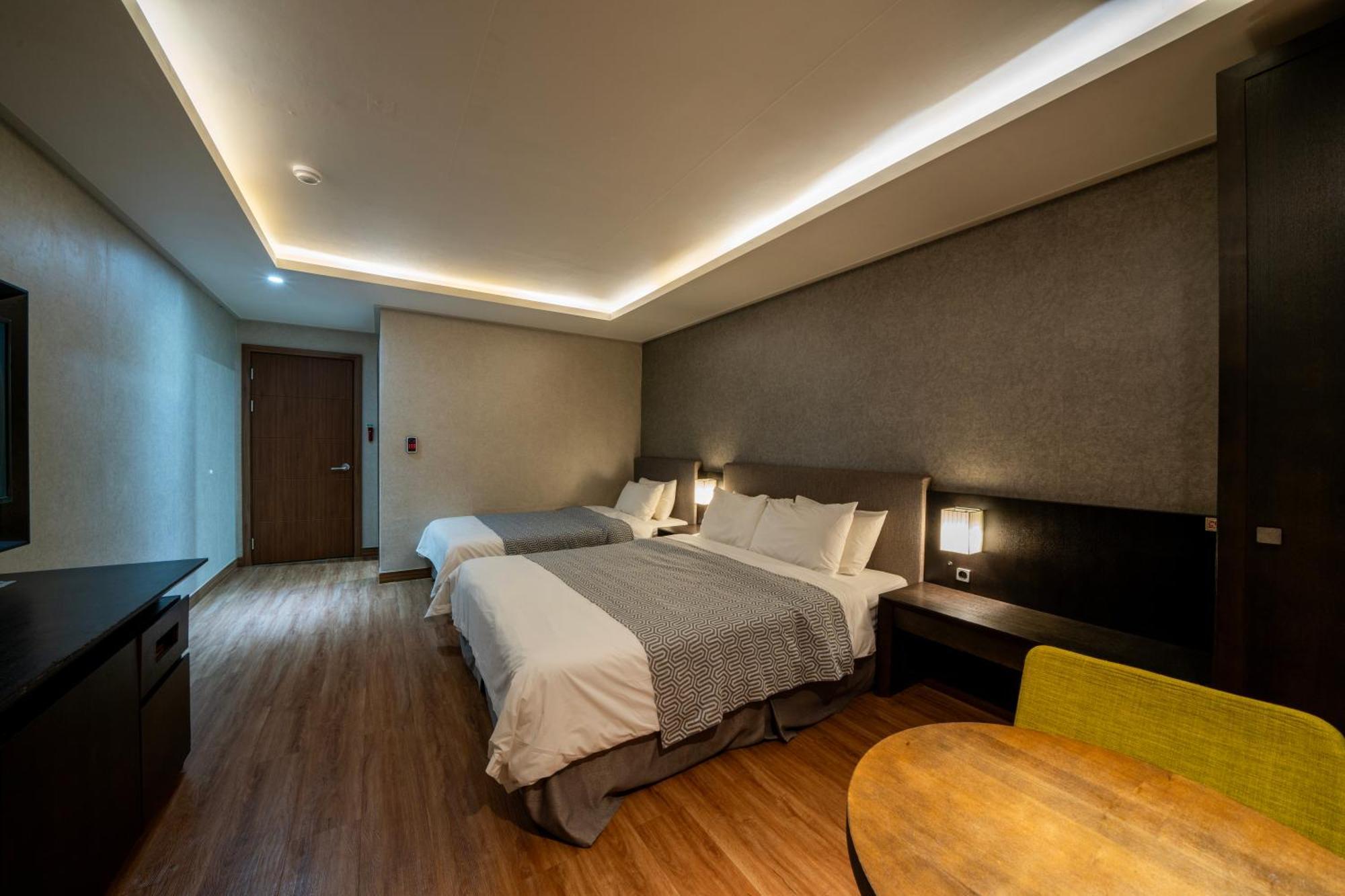 I-Check Hyunjin Hotel Donghae Eksteriør billede